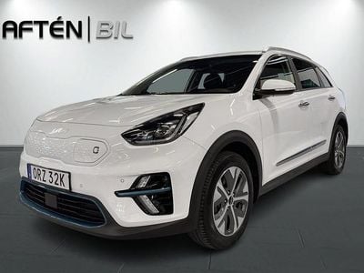 Vit Begagnad 2022 Kia e-Niro Advance SUV | 289 800 kr (Marknadspris)
