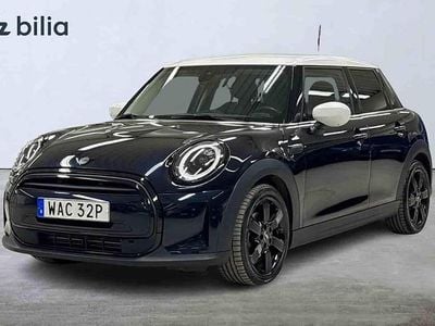 Svart Begagnad 2023 Mini Cooper Halvkombi | 262 900 kr