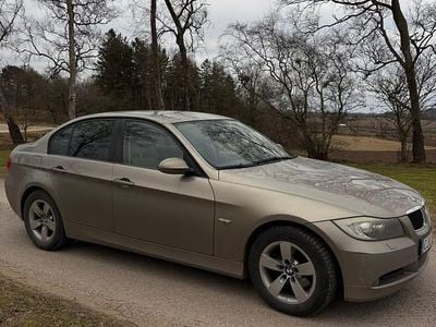 Begagnad BMW 320 170 HK (125 kW) 2008 Sedan