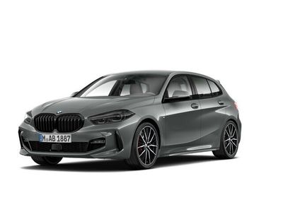 begagnad BMW 118 i M Sportpaket Pro Dragkrok Aktiv farthållare 2024, Personbil