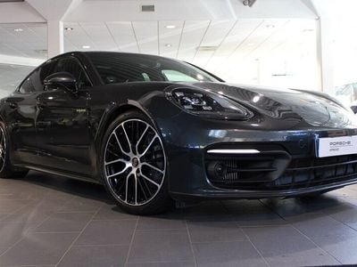 Porsche Panamera 4