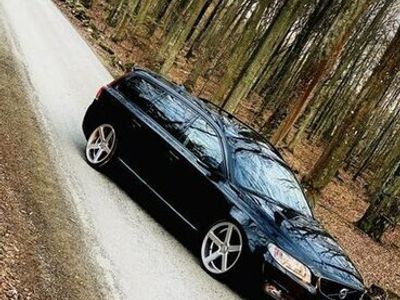 begagnad Volvo V70 D4