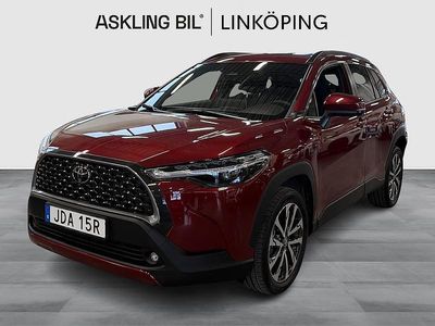 Röd Begagnad 2024 Toyota Corolla Cross Style SUV | 365 000 kr (Marknadspris)