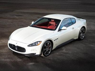 Vit Begagnad 2011 Maserati Granturismo Sportkupé | 570 000 kr