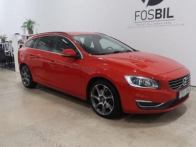 Röd Begagnad 2015 Volvo V60 Kombi | 104 800 kr (Marknadspris)