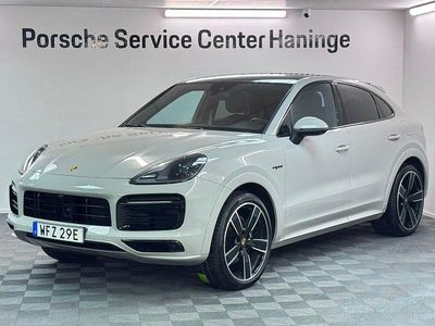 Begagnad Porsche Cayenne Platinum Edition 340 HK (250 kW) 2022 Crayon SUV