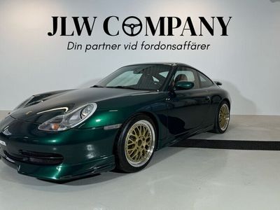 begagnad Porsche 996 I Rainforest Green I Gold Split Wheels