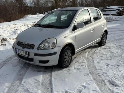 Begagnad Toyota Yaris 65 HK (47 kW) 2003
