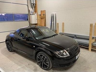 Begagnad 2000 Audi TT Sportkupé | 62 000 kr (Marknadspris)