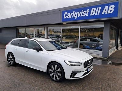 Kristallvit metallic Begagnad 2025 Volvo V90 Plus Kombi | 489 000 kr