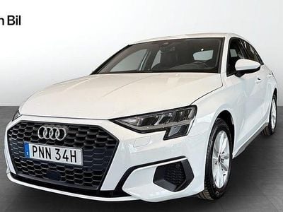 Begagnad Audi A3 Proline 150 HK (110 kW) 2023 Ibisvit Sedan