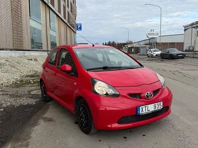 Begagnad Toyota Aygo 68 HK (50 kW) 2006 Halvkombi