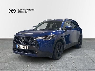 Blå Begagnad 2024 Toyota Corolla Cross Active SUV | 339 900 kr (Marknadspris)