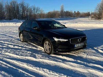 Begagnad Volvo V90 150 HK (110 kW) 2017 Kombi