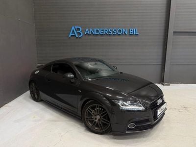 Begagnad Audi TT S-Line 160 HK (117 kW) 2011 Grå Sportkupé