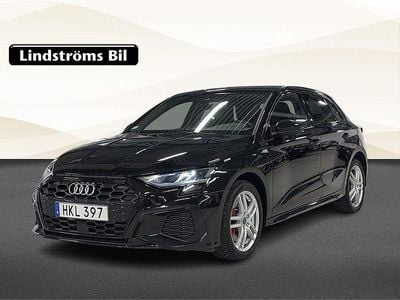 Svart Begagnad 2022 Audi A3 Sportback e-tron S-Line Halvkombi | 329 900 kr (Lite dyr)