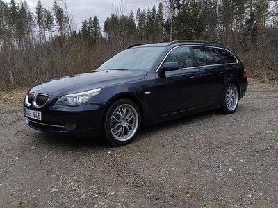 BMW 525