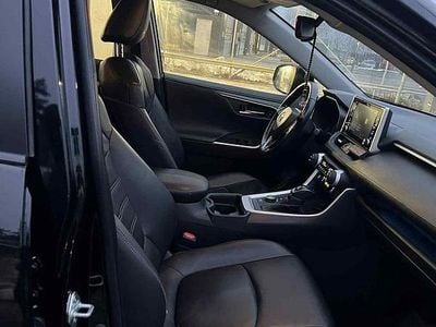 Begagnad Toyota RAV4 Hybrid 222 HK (163 kW) 2021 Svart SUV