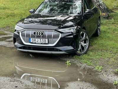 begagnad Audi e-tron 55 quattro