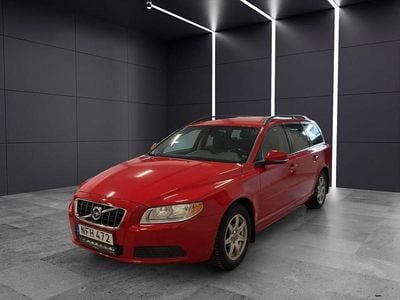 Begagnad Volvo V70 180 HK (132 kW) 2012 Röd Kombi