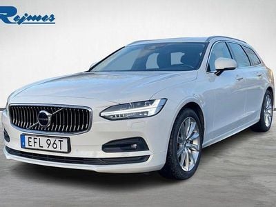 Begagnad Volvo V90 Momentum 197 HK (144 kW) 2020 Vit Kombi