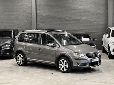 VW Touran Cross