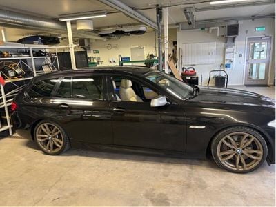BMW M550