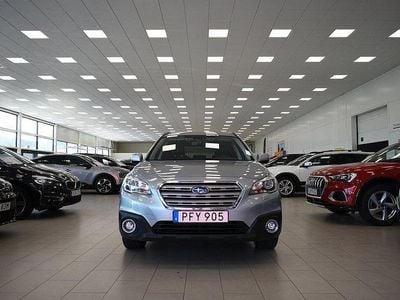 Silver (silvermetallic) Begagnad 2016 Subaru Outback SUV | 249 900 kr (Dyr)