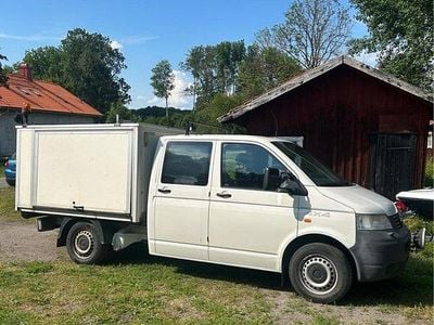 Vit Begagnad 2006 VW T5 Van | 70 000 kr (Dyr)