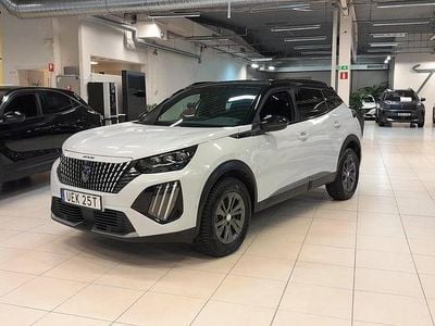 Vit Begagnad 2023 Peugeot 2008 GTi SUV | 255 900 kr (Marknadspris)