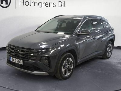 Begagnad Hyundai Tucson Essential 252 HK (185 kW) 2024 Grå SUV