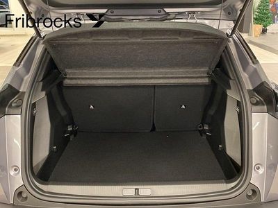 Grå Ny 2025 Peugeot 2008 SUV | 285 800 kr (Marknadspris)