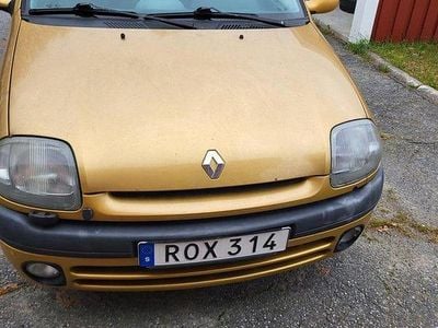 Renault Clio II