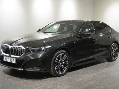 Begagnad BMW i5 M Sport 250 kW (340 HK) 2024 Svart Sedan