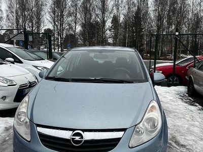 Begagnad Opel Corsa 75 HK (55 kW) 2008 Halvkombi
