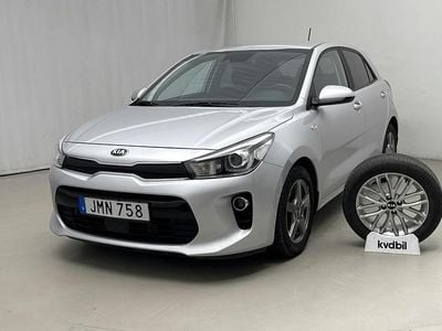 Begagnad Kia Rio 120 HK (88 kW) 2019 Grå