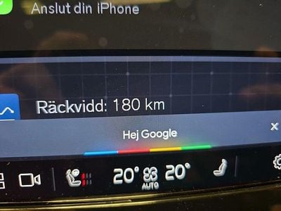 Svart Begagnad 2022 Volvo C40 Plus SUV | 329 000 kr (Marknadspris)