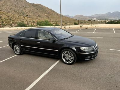 begagnad VW Phaeton V6 3.0 lång exklusive