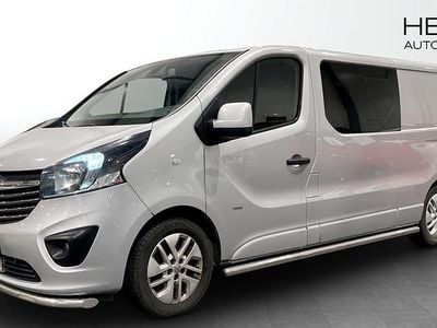 Grå Begagnad 2015 Opel Vivaro Minibuss | 109 800 kr