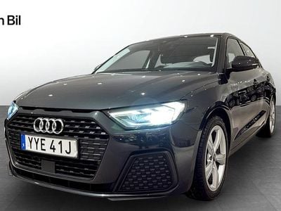 Grå Begagnad 2022 Audi A1 Sportback Proline Halvkombi | 229 900 kr (Marknadspris)
