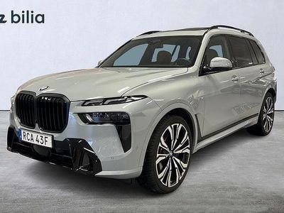 Begagnad BMW X7 Exclusive 340 HK (250 kW) 2025 Grå SUV