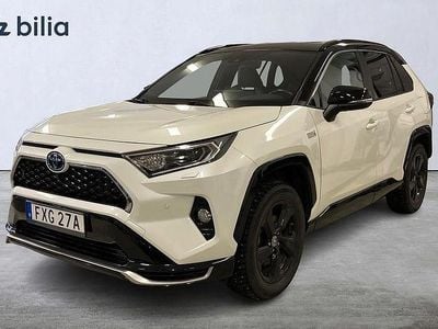 Vit Begagnad 2020 Toyota RAV4 Hybrid Premium SUV | 369 000 kr (Marknadspris)