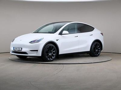 Vit Begagnad 2022 Tesla Model Y Long Range AWD SUV | 399 000 kr (Marknadspris)