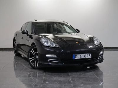Porsche Panamera 4