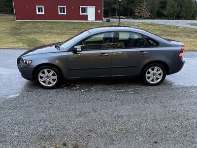 Volvo S40