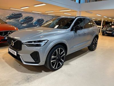 begagnad Volvo XC60 T6 AWD Recharge Ultimate Dark Luftfjädring Drag 2023, SUV