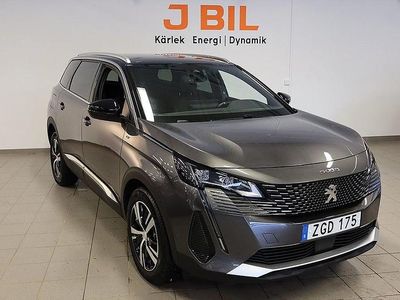 Grå Begagnad 2024 Peugeot 5008 GT Minibuss | 349 900 kr (Lite dyr)