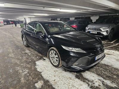 Begagnad 2020 Toyota Camry Hybrid Sedan | 154 900 kr (Dyr)