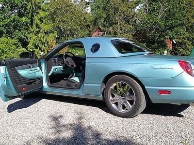 Ljusgrön Begagnad 2002 Ford Thunderbird Cab | 235 000 kr