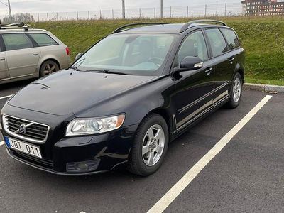 Begagnad 2010 Volvo V50 Kombi | 35 000 kr (Lite dyr)
